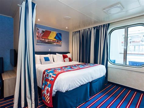 best cabins on carnival horizon